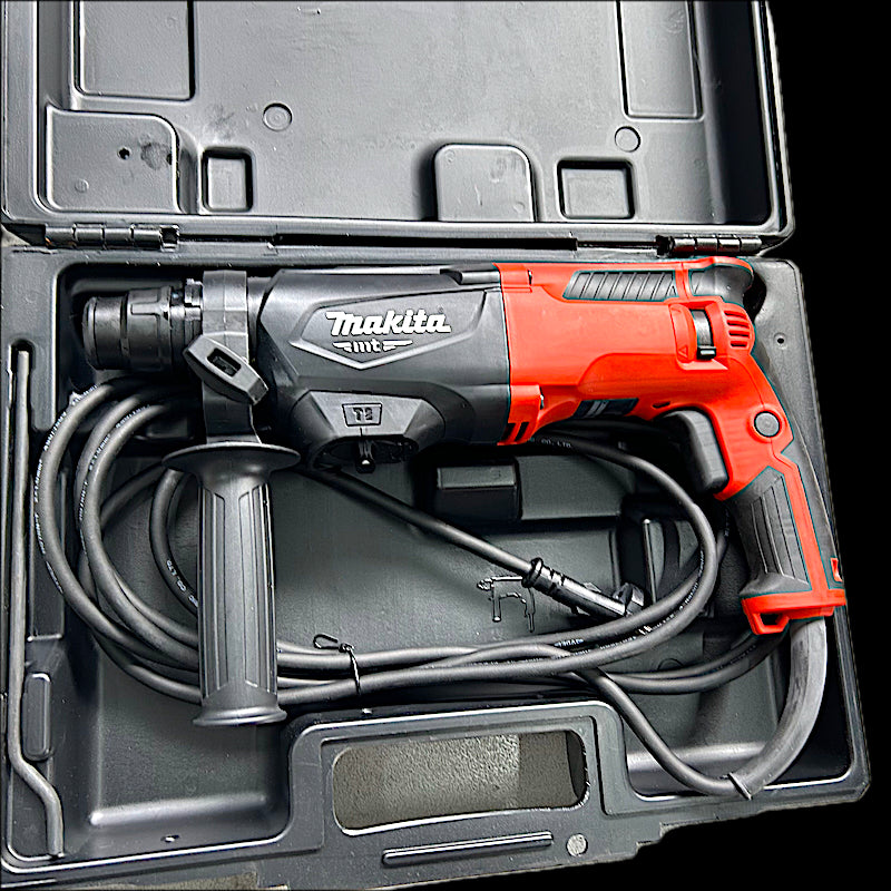 Ciocan Rotopercutor 710W Makita M8701 (Produs Resigilat)