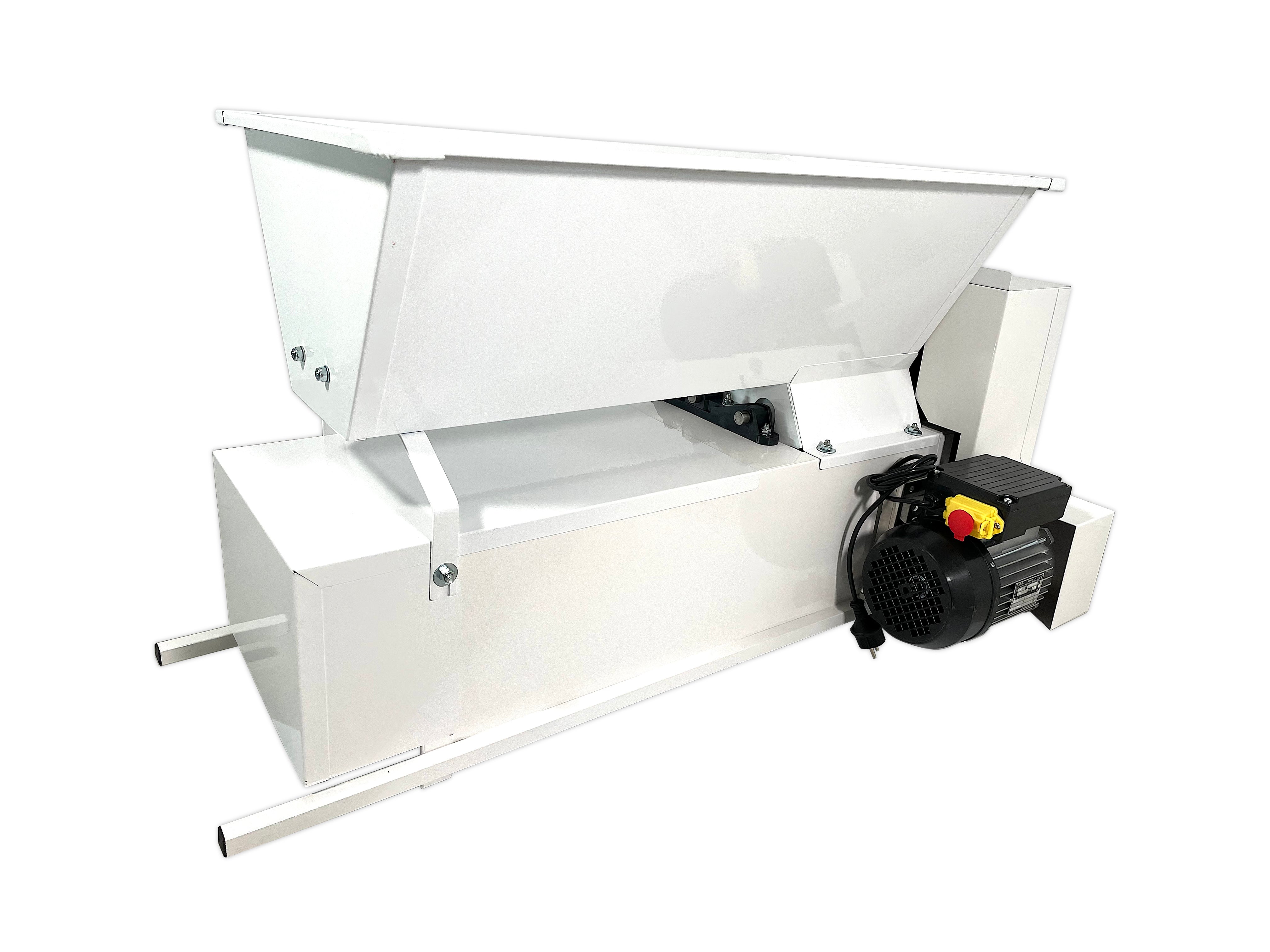 Eno 15 Smalto, Zdrobitor Desciorchinator Struguri, Cu Motor, Enoitalia, Cuva Si Carcasa Din Tabla Smaltuita, Cuva Cu Snec, Motor 0,75Kw, Productivitate 1600-1800 Kg/H, Productie Italia